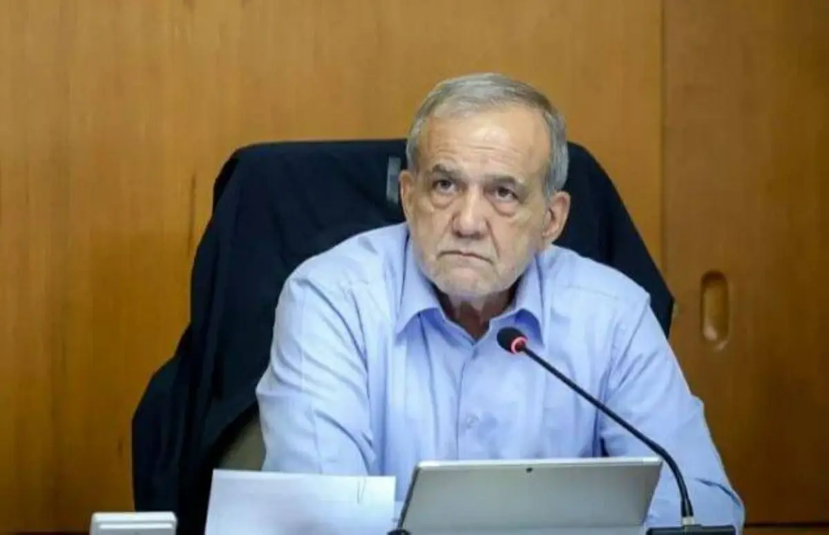 الرئيس الإيراني: العقوبات الأمريكية تزيد الوضع سوء...