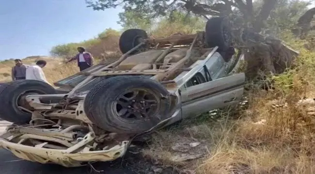 يافع تُفجع بوفاة شابين في حادث مروع على طريق المفل...