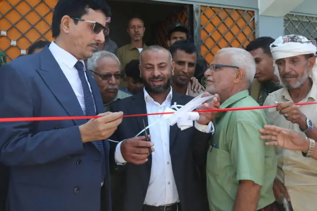 القبة وبيبك يفتتحان ملعب الصمود بالضالع