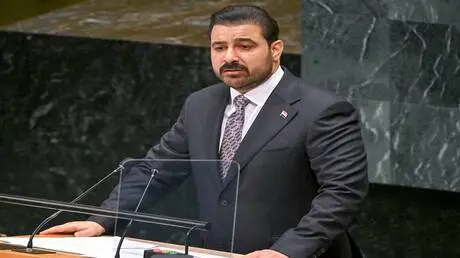 رئيس الوزراء العراقي يقترح ربط شبكات الطاقة والنقل...