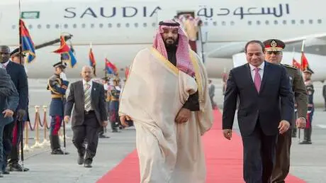فنان سعودي يعلق على تضامن مصر مع المملكة برسالة مؤ...