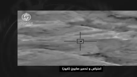 التحالف ينشر مشاهد لاعتراض صواريخ كروز ومسيّرات وت...