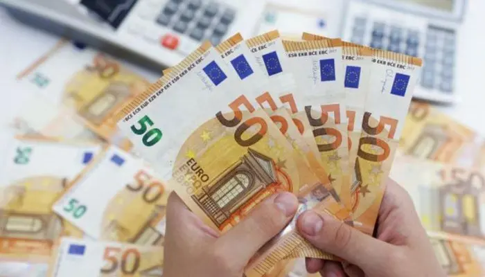 اتساع الفارق بين عوائد السندات الفرنسية والألمانية...