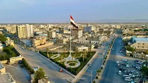الحوثيون يصعدونَ أكثر ويستهدفون مأرب بـ8 صواريخ باليستية و24 صاروخًا ومقذوفًا خلال 72 ساعة