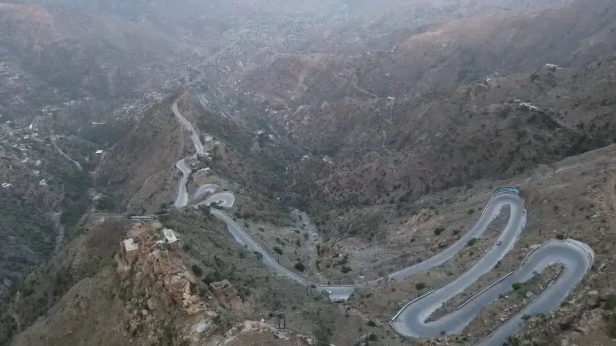 وزارتا النقل والأشغال تدينان استهداف عبارة هيجة ال...