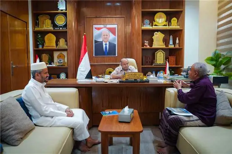 الخنبشي يشيد بجهود مؤسسة التميز لحفظ القرآن الكريم...