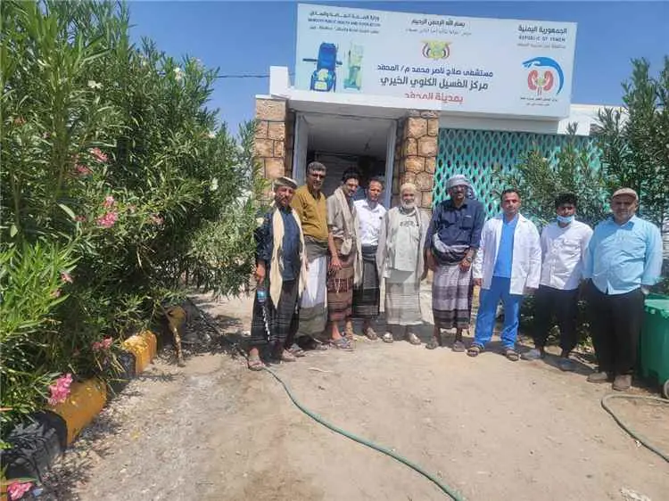 بدعم من فاعل خير.. وصول جهاز غسيل كلوي ثالث لمركز المحفد بأبين