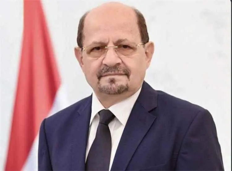 رئيس الوزراء يجري اتصالاً بمحافظ شبوة للاطلاع على...
