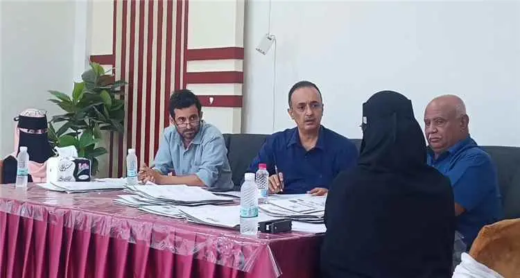 الصحة تؤكد حرصها على الاختيار الأمثل للمتعاقدين الجدد في مستشفى الصداقة بعدن