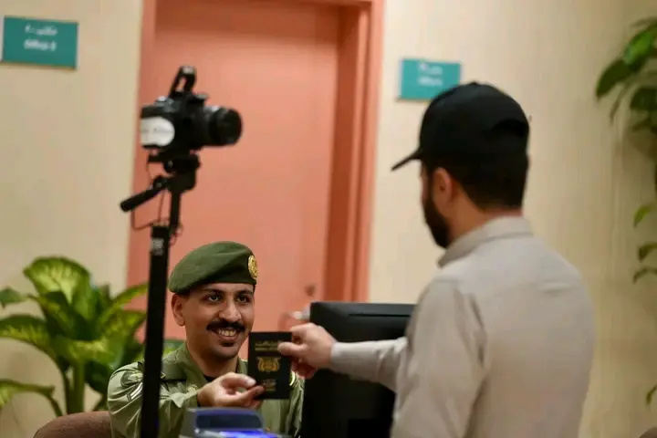 شرح مختصر وبسيط لإجراءات تصحيح أوضاع اليمنيين المق...
