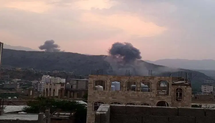غارات جوية مكثفة تضرب مواقع الحوثيين في 6 مناطق بت...