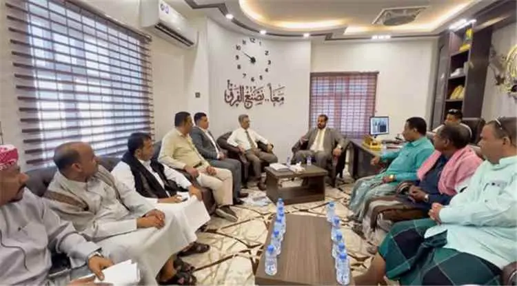 الوكيل الجهوري يطلع على دراسات صندوق النظافة بوادي حضرموت لتحسين المدن