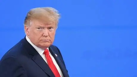 ترامب يوعز بالتحقيق مع أحد مستشاريه بشبهة "استغلال...