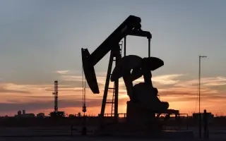 النفط يتراجع وبرنت عند 109.06 دولار للبرميل