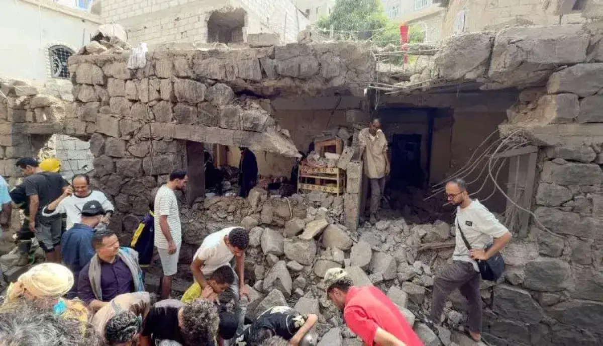 كارثة إنسانية غير مسبوقة: فرار ربع مليون يمني جراء...