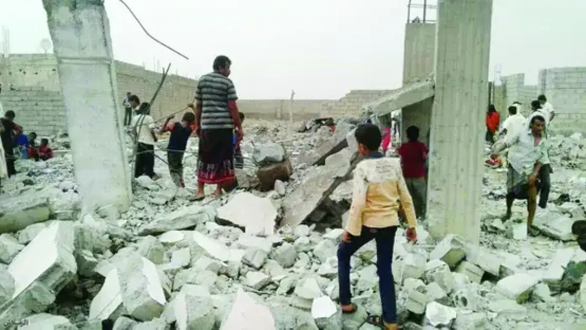 الحوثي يفجر منازل المواطنين في الحجرية - تعز..  ان...