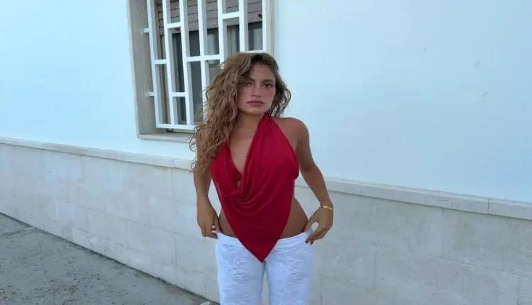 تعليق عفوي لـ جنى عمرو دياب على موقف طريف في منزلها يشعل التفاعل