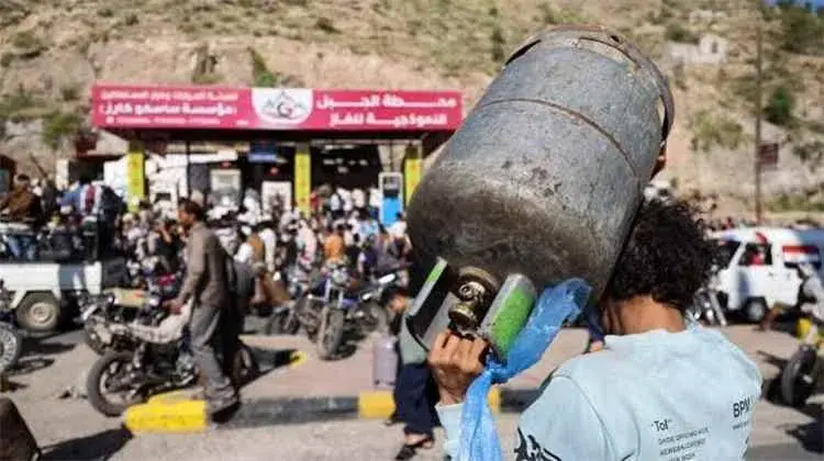 تحذير أممي من انهيار الخدمات في تعز ودعوة عاجلة لف...