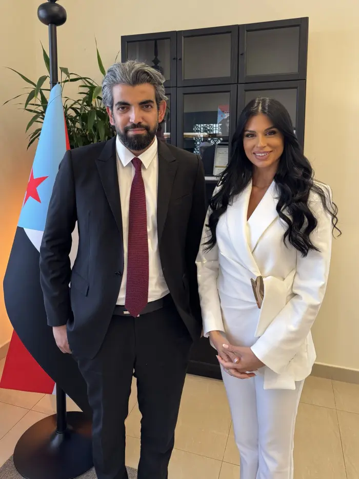 سكاي نيوز عربية تبث لقاء مع البيض حول دولة الجنوب الليلة