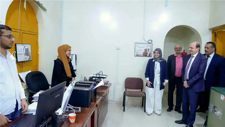 وديد ملطوف: بقاء رئيس الوزراء في عدن رغم الحرب واستهداف القصر الرئاسي يجسد معنى القيادة في الميدان
