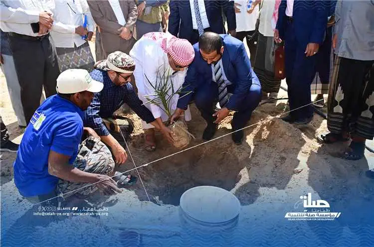 وكيل حضرموت لشؤون الوادي والصحراء يدشّن مشروع «في...
