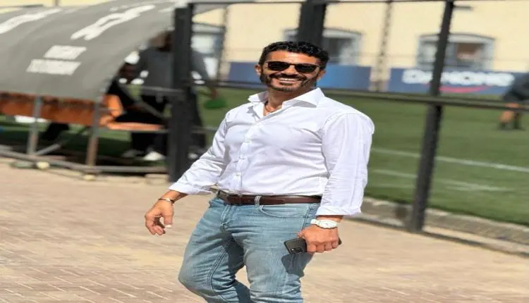 خالد النبوي يدعم ابنه نور في العرض الخاص لفيلم «ول...
