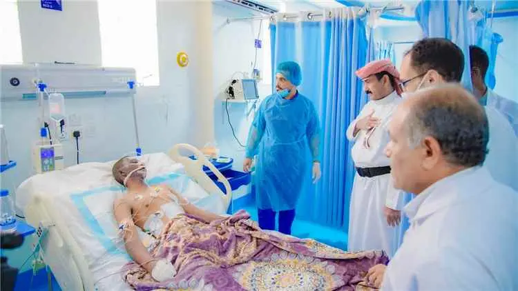 محافظ شبوة يواصل لليوم الرابع زياراته لجرحى الجريم...