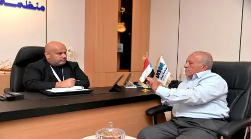 مدير مكتب منظمة «ياك» بعدن يناقش مع نقيب الصحفيين والإعلاميين الجنوبيين برامج تأهيل وتطوير الكوادر الإعلامية