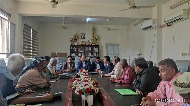 وكيل وزارة التربية يتفقد مكتب التربية بأبين ويدشن...