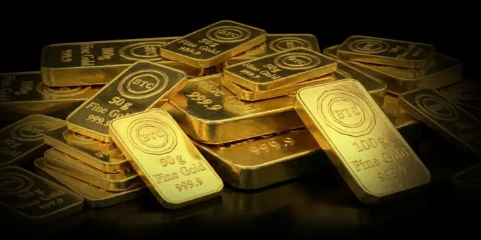 تراجع الذهب لأدنى مستوياته في شهرين بضغط من أسعار النفط