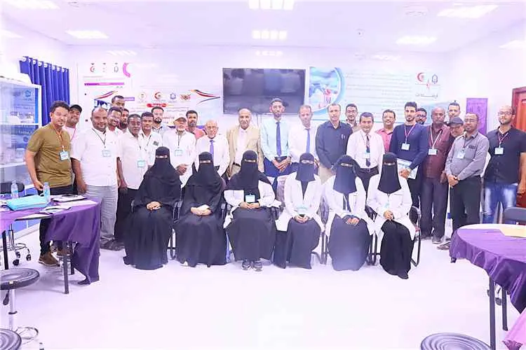 جامعة سيئون تختتم ورشة نوعية حول "أسس إدارة المخاطر الحيوية والبحث المسؤول" لـ 30 كادراً مخبرياً