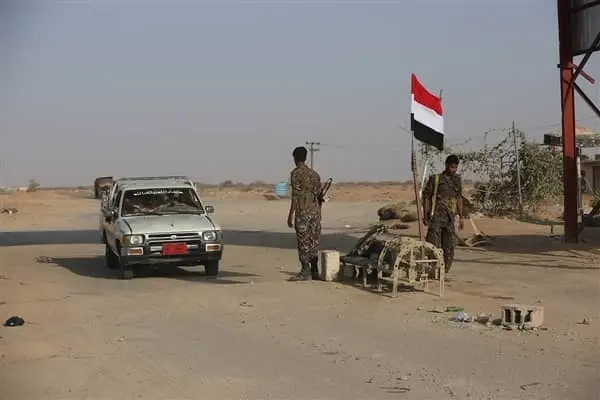 مقتل وجرح عدد من الجنود بهجوم للقاعدة على موقع أمن...