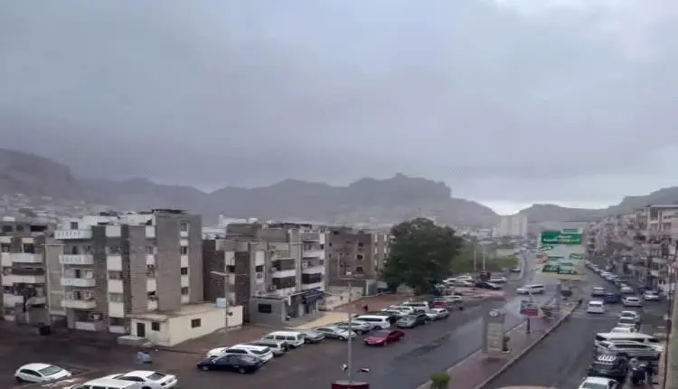 بين دفء عدن وبرودة ذمار.. تعرف على درجات الحرارة ا...