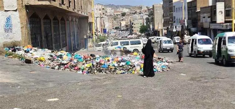 تعز على شفا كارثة بيئية.. حصار الحوثيين يوقف النظا...
