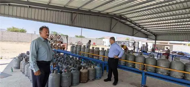 مكتب الشركة اليمنية للغاز بحضرموت يسيّر حملة إسعاف...