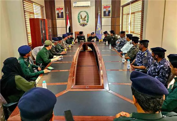 وكيل وزارة الداخلية يشيد بالتطور المؤسسي والتقني ل...