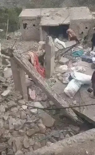 الوضع الآن في مسراخ تعز.. حصار خانق وقصف متواصل عل...