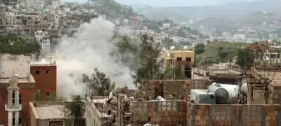 11 شهيداً وجريحاً بقذائف العدو في تعز