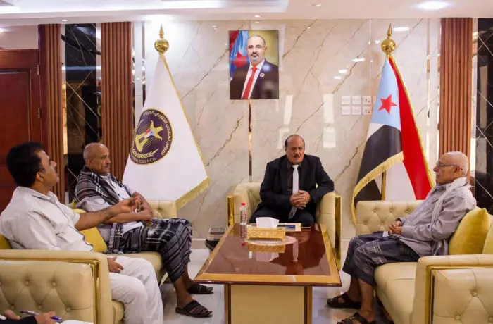 هرهرة يلتقي مهدي لبحث الأوضاع بالضالع والمضاربة