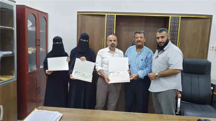 مدير عام التواهي يكرّم مجموعة أبان الخيرية والقمة...