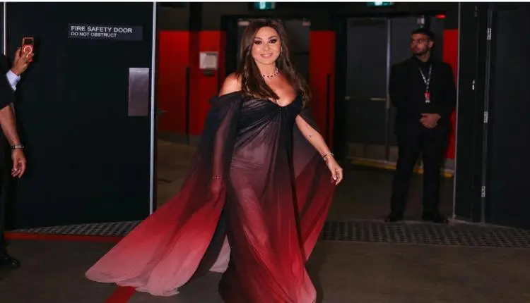 إليسا تطلق الإعلان التشويقي لألبومها المنتظر Album...