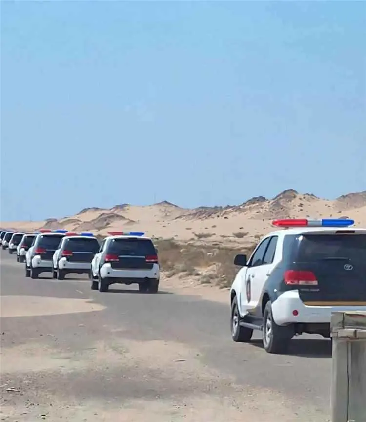 قوات الأمن الوطني تكثف انتشارها في أحور وتنفذ خطة أمنية شاملة لملاحقة المطلوبين