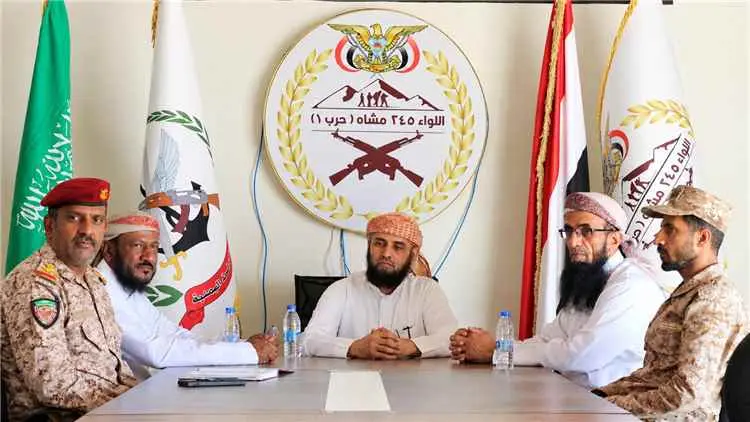 وفد من علماء اليمن يزور المرابطين في محور الرزامات...