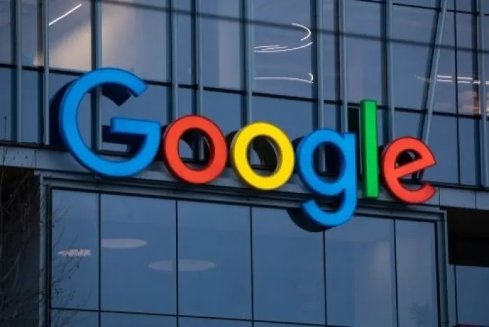 سهم ألفابت يهبط بنحو 10% قبل الافتتاح إثر نتائج فص...