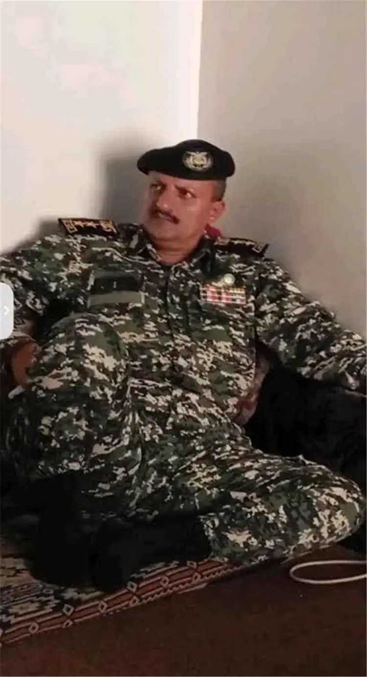 مصرع قيادي حوثي يقود كتيبة بشرطة المنشآت خلال مواج...