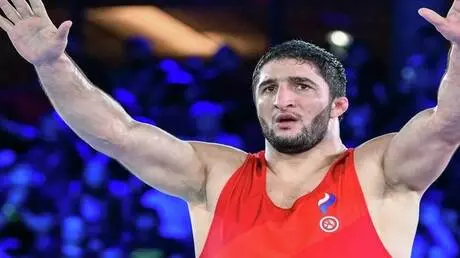 الروسي سادولايف يحرز برونزية بطولة العالم للمصارعة...