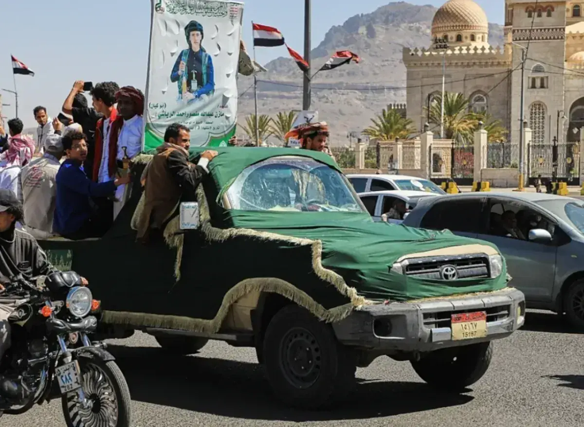 مقتل 52 حوثياً بينهم 16 قيادياً عسكرياً وأمنياً في الساحل الغربي