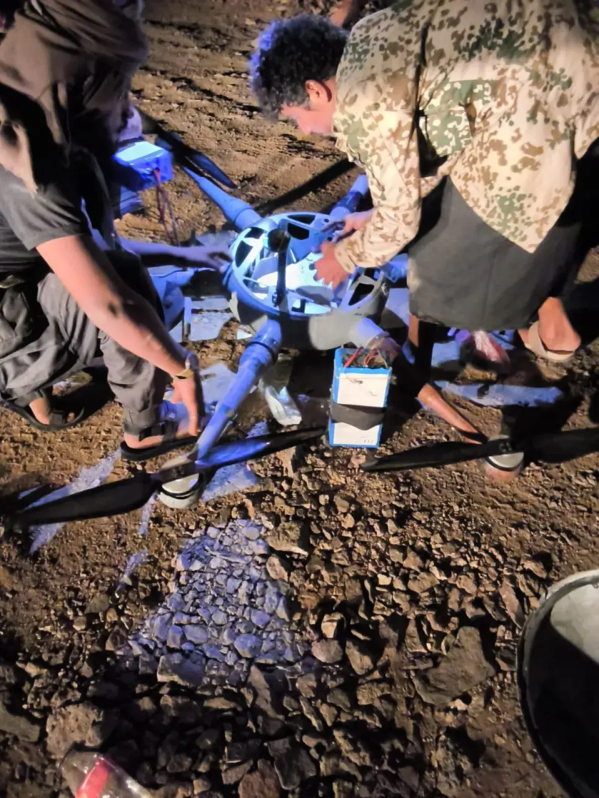 المقاومة الوطنية تسقط طائرة مسيّرة حوثية في تعز