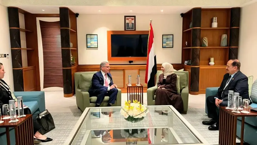 تنسيق أمريكي يمني متواصل.. واشنطن تجدد دعم الحكومة...