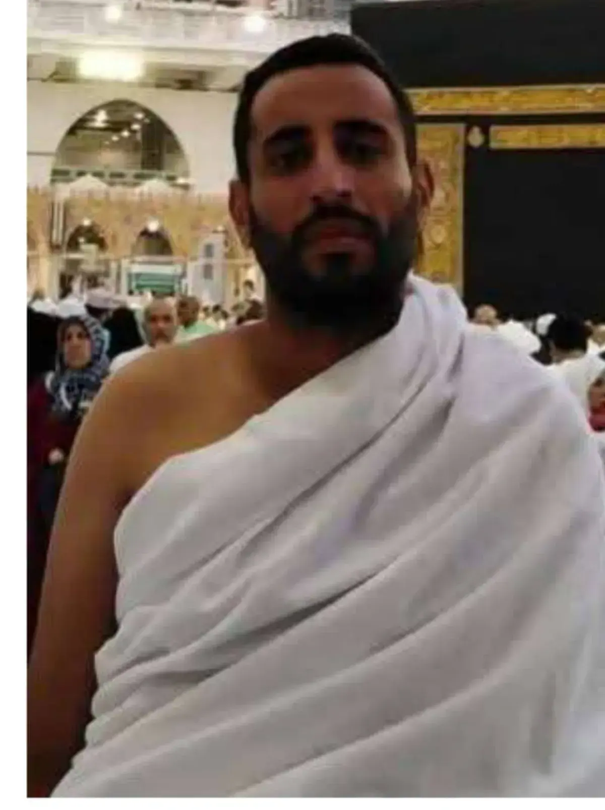 الحوثيون يقتحمون منزل مواطن في المعافر ويقتادونه إلى سجون الحوبان